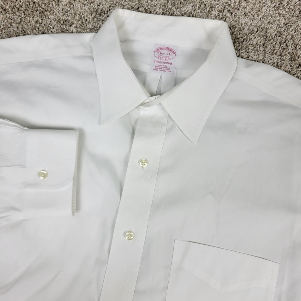Brooks Brothers Traditional Mens 16.5-33 Solid White Button Up Long Sleeve